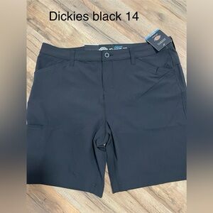 Dickies women’s shorts size 14
